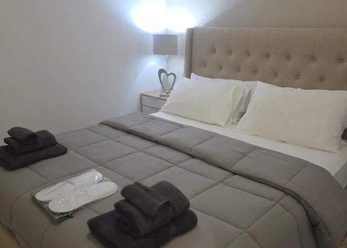 Theo Luxury House Dom wakacyjny *