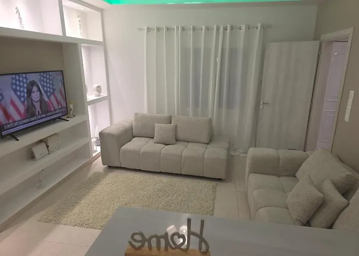 Theo Luxury House Dom wakacyjny *